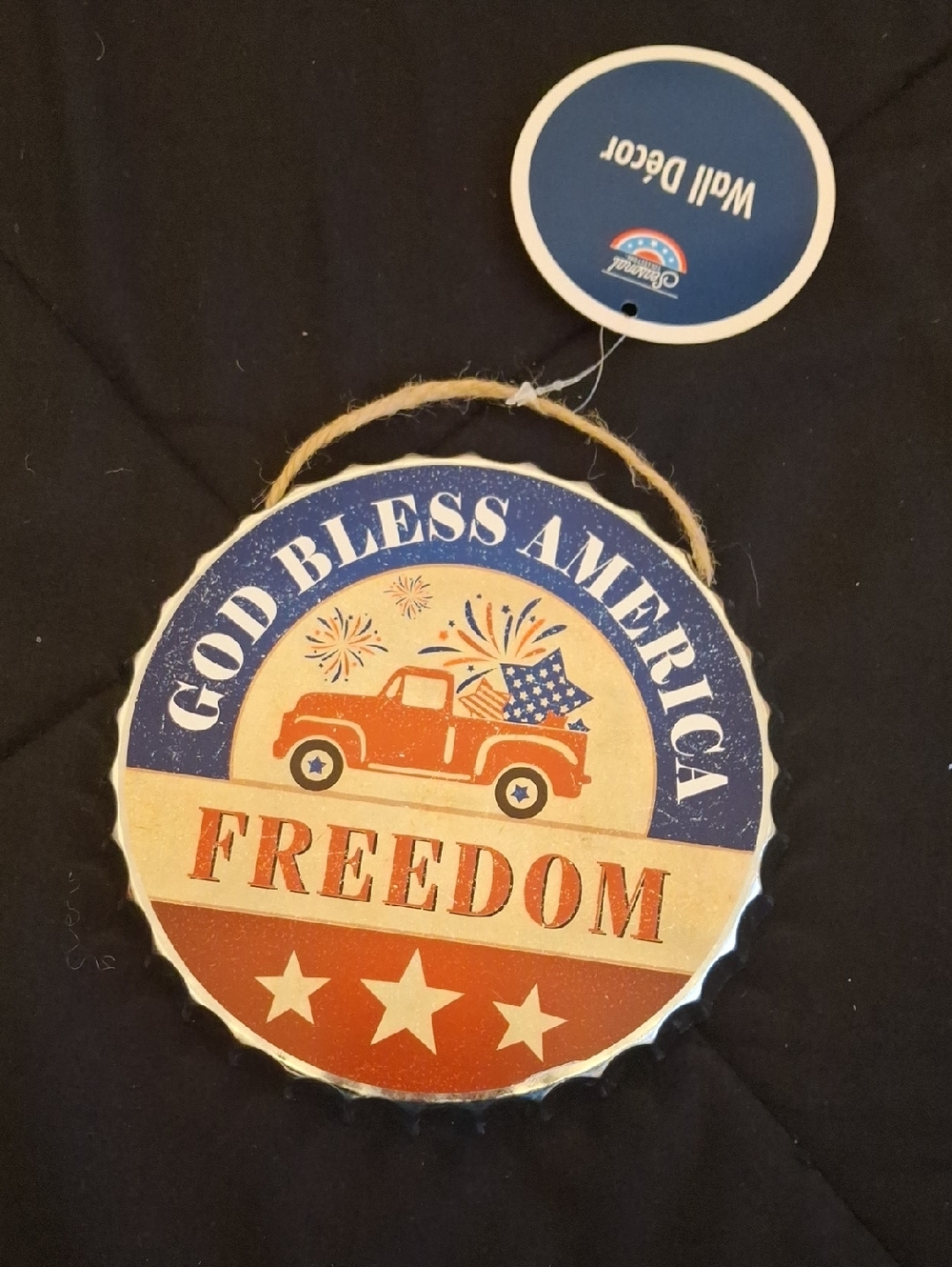 Patriotic Wall Décor Signs - 'Freedom' & 'I am proud to be an American' - Picture 3 of 5